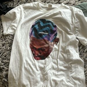 white graphic tee shirt